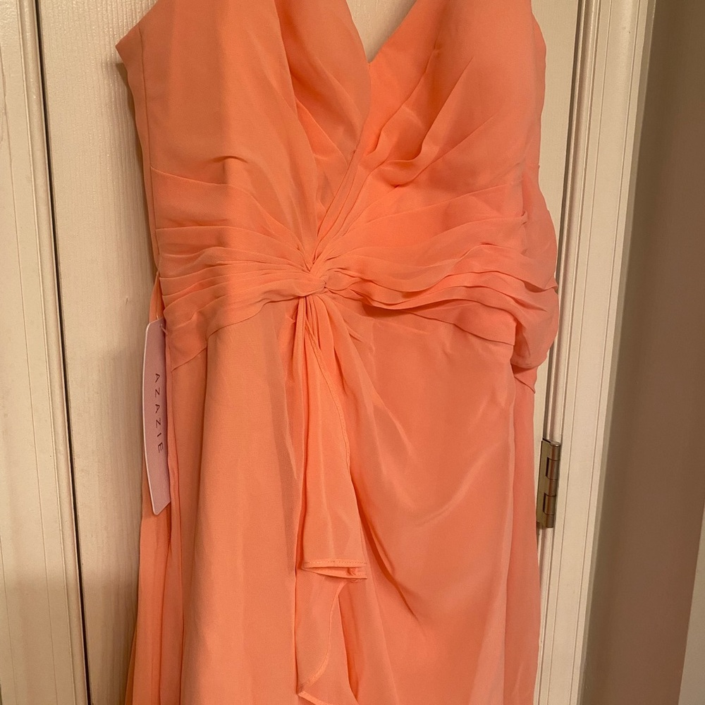 Coral Azazie gown - Picture 3 of 8